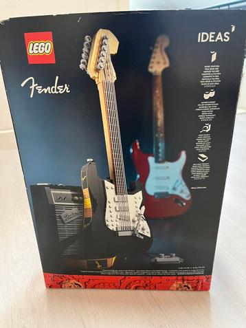LEGO Fender  stratocaster beschikbaar voor biedingen