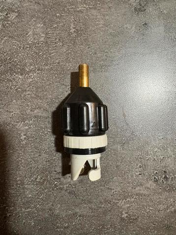 Rubberboot Ventiel Adapter - Pomp Nippel beschikbaar voor biedingen