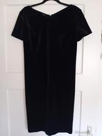 Jurk zwart fluweel Lena Makashova medium, Kleding | Dames, Ophalen of Verzenden, Zo goed als nieuw, Maat 38/40 (M), Zwart