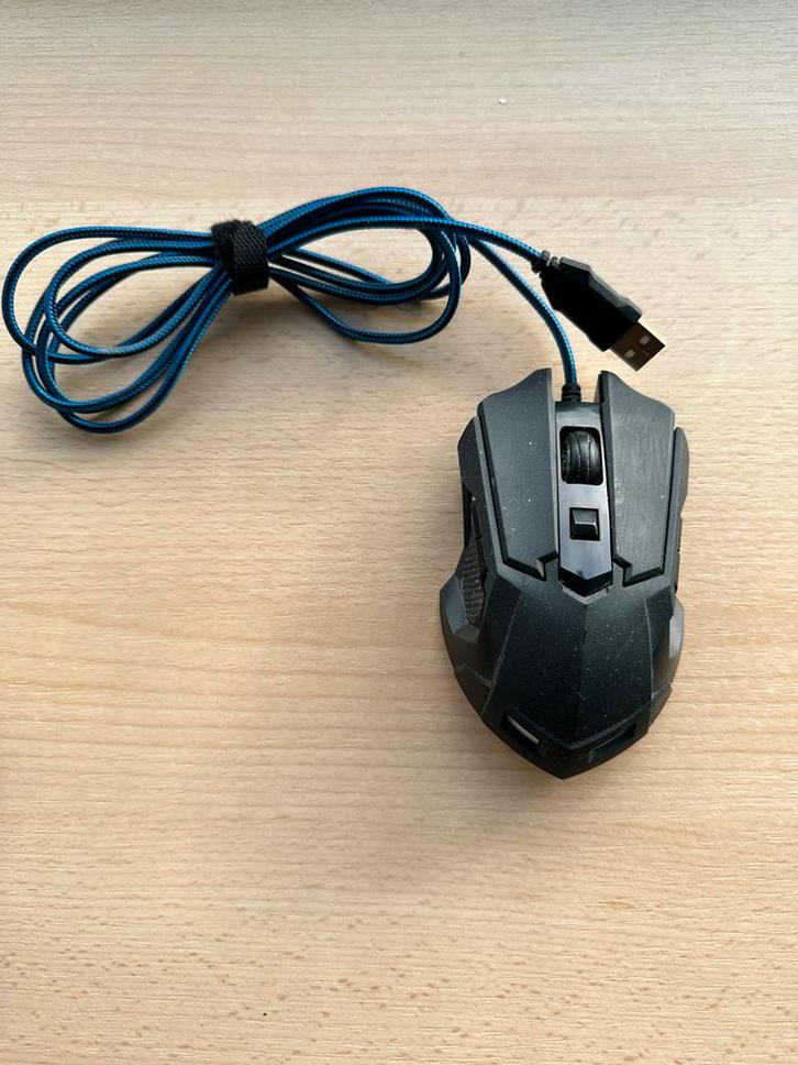 Trust GXT 158 Gaming Muis - Bedraad, Computers en Software, Muizen, Gebruikt, Muis, Rechtshandig, Bedraad, Gaming muis, Ophalen of Verzenden