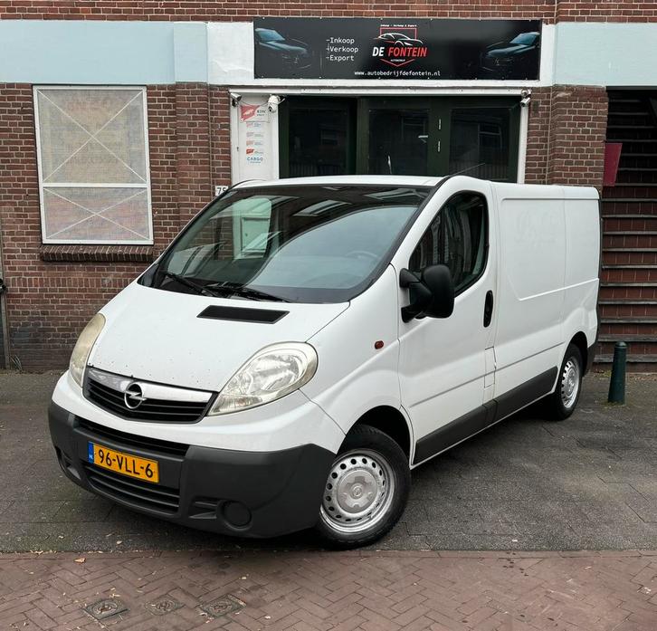 Opel Vivaro 2.0 Cdti 66KW E4 2.7T L1h1 2008 Airco, Auto's, Bestelauto's, Bedrijf, Airconditioning, Centrale vergrendeling, Elektrische buitenspiegels