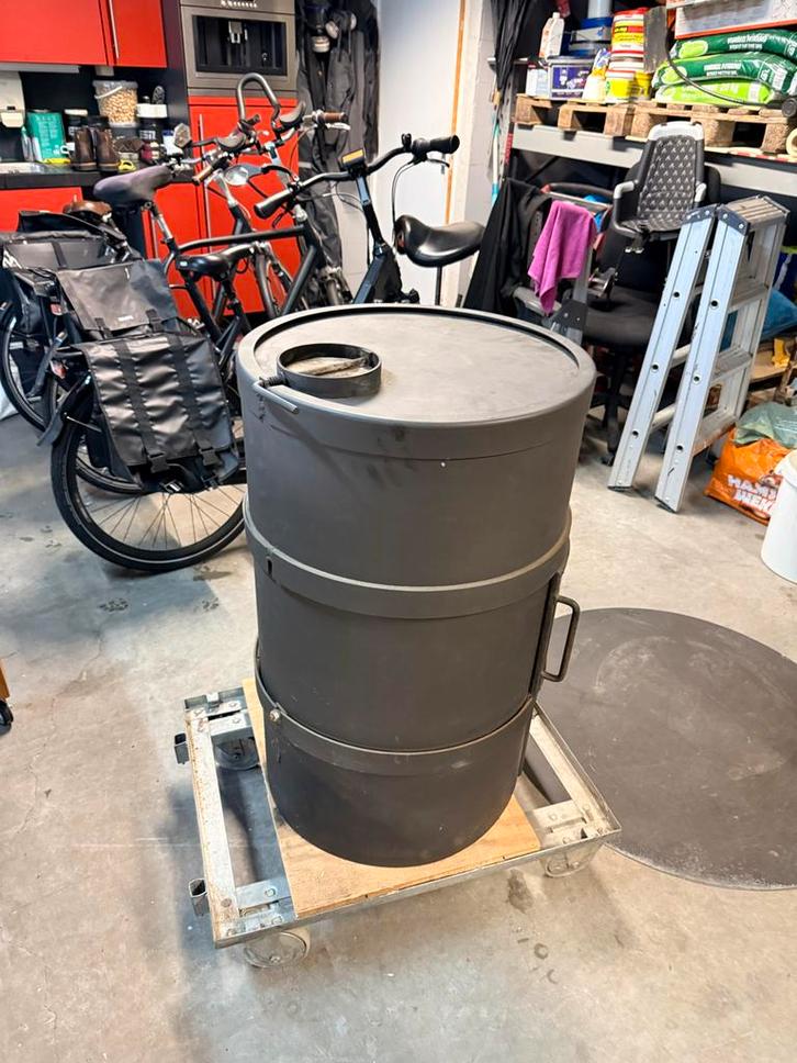 Houtkachel zeer mooi rond model, Huis en Inrichting, Kachels, Zo goed als nieuw, Vrijstaand, Houtkachel, Hout, Ophalen