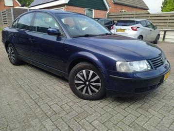 Volkswagen Passat 1.6 Comfortline beschikbaar voor biedingen