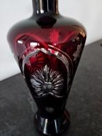 Boheemse Kristallen Vaas - Donkerrood - 30cm, Antiek en Kunst, Antiek | Vazen, Ophalen of Verzenden