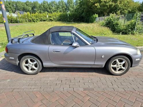 MX-5 NBFL 1.6i Exclusive, Auto's, Mazda, Particulier, MX-5, Airbags, Android Auto, Bluetooth, Centrale vergrendeling, Elektrische buitenspiegels