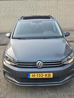 VW Touran 1.4 TSI Pano. dak Automaat 150PK 7-DSG 2016 Grijs, Stof, 4 cilinders, 7 stoelen, Particulier