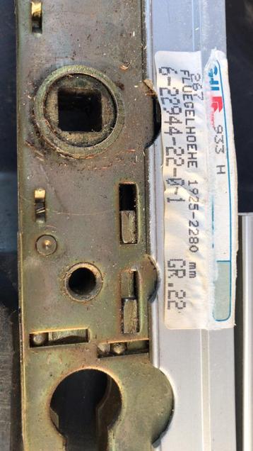 Mechanisme schuifpui beschikbaar voor biedingen