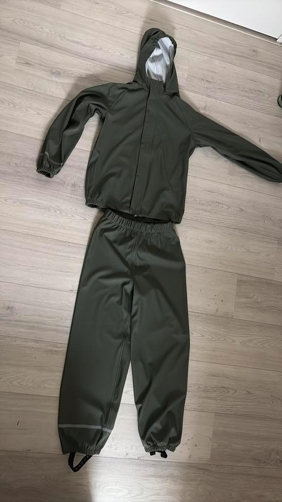Verz €0,99! Groen regenpak: regenjas regenbroek Name It 152, Kinderen en Baby's, Kinderkleding | Maat 146, Zo goed als nieuw, Jongen of Meisje