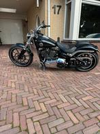 Harley Davidson Breakout 2015 - Custom Uitlaat & Stuur!, 2 cilinders, ABS, Motorrijbewijs A, Particulier