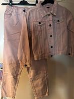 Broek en jasje 134/140, Ophalen of Verzenden, Nieuw, Meisje, Broek