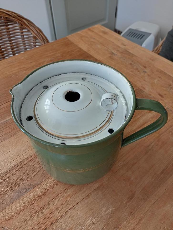 emaille groene melkkan/koker met gouden bies, Antiek en Kunst, Antiek | Emaille, Ophalen of Verzenden