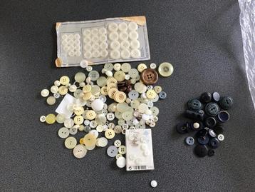 Vintage Knopen Collectie - Wit, Crème, Bruin & Blauw 165 g beschikbaar voor biedingen