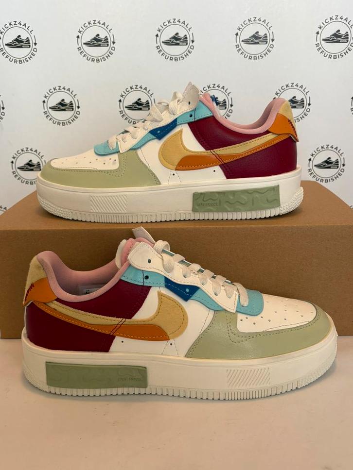 Nike Air Force 1 ‘Fontanka Multi’ Maat 40, Kleding | Dames, Schoenen, Zo goed als nieuw, Sneakers of Gympen, Overige kleuren, Ophalen of Verzenden