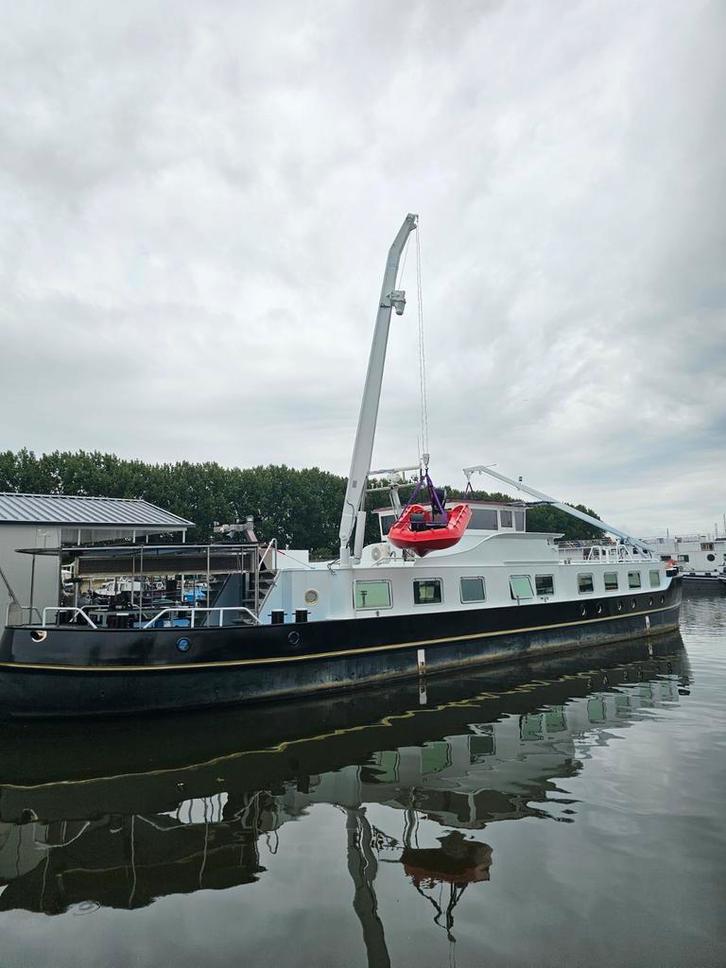 Schilder, Hogedruk & Schoonmaak voor Scheep & Bouw, Diensten en Vakmensen, Verhuur | Boten, Jetski of Waterscooter, Party- of Rondvaartboot