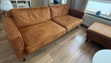 MOOS Studio 3-zitsbank met hocker beschikbaar voor biedingen