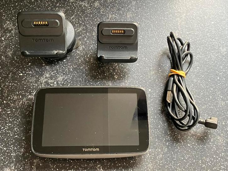 ✅Tomtom Go 5200 Wifi/Bluetooth🔥🏁🏁, Auto diversen, Autonavigatie, Zo goed als nieuw, Ophalen of Verzenden