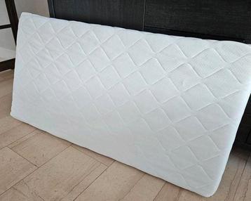 Matras voor ledikant baby peuter 140 x 70 cm  x 10 cm beschikbaar voor biedingen
