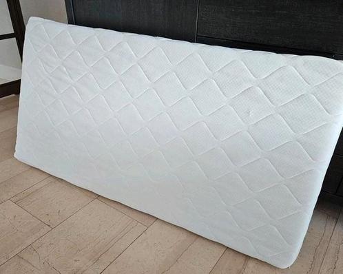 Matras voor ledikant baby peuter 140 x 70 cm  x 10 cm, Huis en Inrichting, Slaapkamer | Matrassen en Bedbodems, Zo goed als nieuw