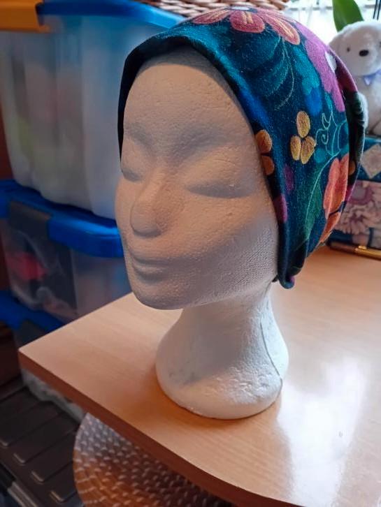 Chemo mutsjes gekleurd, Kleding | Dames, Mutsen, Sjaals en Handschoenen, Zo goed als nieuw, Sjaal, Ophalen of Verzenden