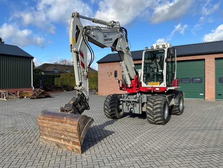 2015 Takeuchi TB295W Banden graafmachine, Zakelijke goederen, Machines en Bouw | Kranen en Graafmachines, Graafmachine