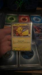 Pikachu pokemon day 2026, Hobby en Vrije tijd, Verzamelkaartspellen | Pokémon, Ophalen, Zo goed als nieuw