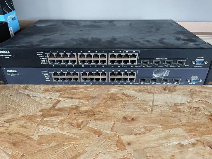 2x Dell 5324 24 ports gigabit manageble switch, Computers en Software, Netwerk switches, Gebruikt, Ophalen