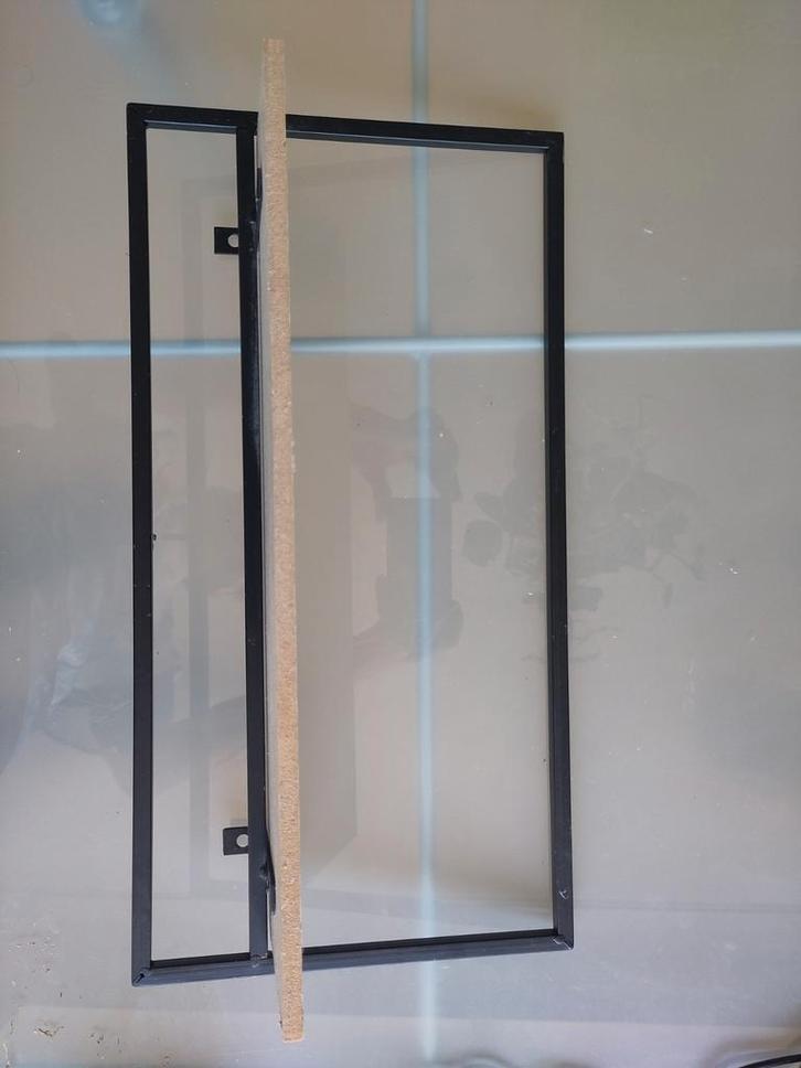 Industriële Wandplanken met Metalen Frame, Huis en Inrichting, Woonaccessoires | Wandplanken en Boekenplanken, Zo goed als nieuw