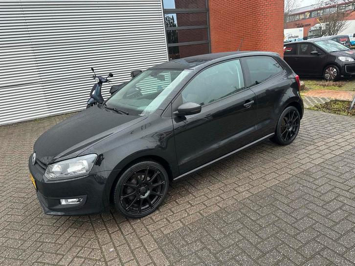 Volkswagen Polo 2011 – Nette Auto met Lage Kilometerstand, Auto's, Volkswagen, Particulier, Polo, Achteruitrijcamera, Airbags