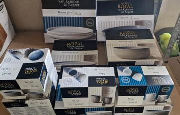 Divers ah royal van kempen en begeer servies borden kommen  beschikbaar voor biedingen