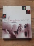Een nieuw leven in beeld. Van bevruchting tot geboorte., Ophalen of Verzenden, Gelezen, Zwangerschap en Bevalling, Alexander Tsiaras