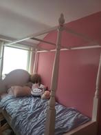 Een meisjes bed, Antiek en Kunst, Antiek | Meubels | Bedden, Ophalen