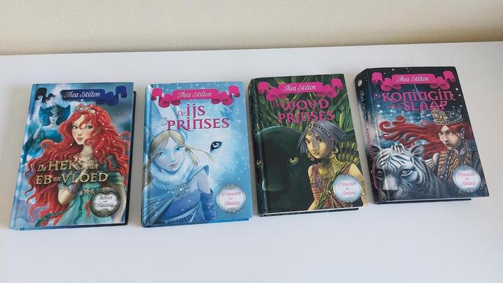 Thea Stilton Prinsessen Serie - 4 Boeken, Boeken, Kinderboeken | Jeugd | onder 10 jaar, Zo goed als nieuw, Sprookjes, Ophalen of Verzenden