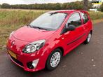 Renault Twingo 1.2-16V Authentique Airco/N.A.P/Distr. Vervan, 839 kg, Gebruikt, 4 cilinders, 4 stoelen