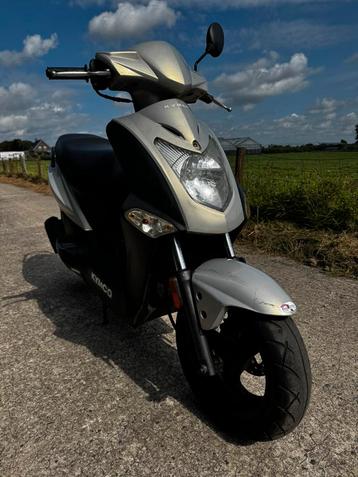Kymco Agility FR50 Bromscooter 2015 beschikbaar voor biedingen