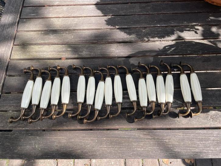 17 Klassieke Keuken Greepjes Brons/Wit, Huis en Inrichting, Keuken | Keukenelementen, Gebruikt, Minder dan 100 cm, Minder dan 50 cm