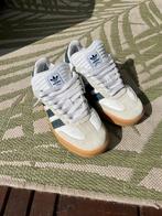 adidas samba XLG maat 40 2/3, Ophalen of Verzenden, Zo goed als nieuw, Sneakers of Gympen
