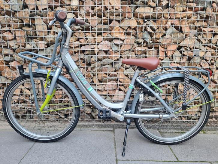 Zeer nette 22" Batavus Star meisjesfiets (nagekeken), Fietsen en Brommers, Fietsen | Meisjes, Gebruikt, 22 inch, Handrem, Ophalen