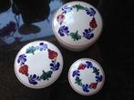 Boerenbont set van 3 bonbon schaaltjes Boerenbond, Huis en Inrichting, Gebruikt, Ophalen of Verzenden, Schaal of Schalen, Aardewerk