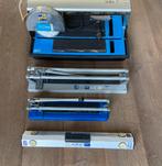 Güde tegelsnijder + 2 x handsnijders + hoekwaterpas, Doe-het-zelf en Verbouw, Gereedschap | Zaagmachines, Ophalen of Verzenden