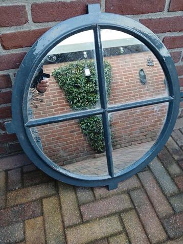 Dru raam beschikbaar voor biedingen