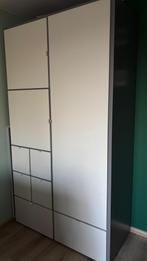 Kledingkast 122 x 59 x 216 cm, Huis en Inrichting, Kasten | Kledingkasten, Ophalen, Zo goed als nieuw