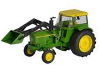 John Deere 3120 tractor met voorlader, Hobby en Vrije tijd, Modelauto's | 1:32, Ophalen of Verzenden, Nieuw, Tractor of Landbouw