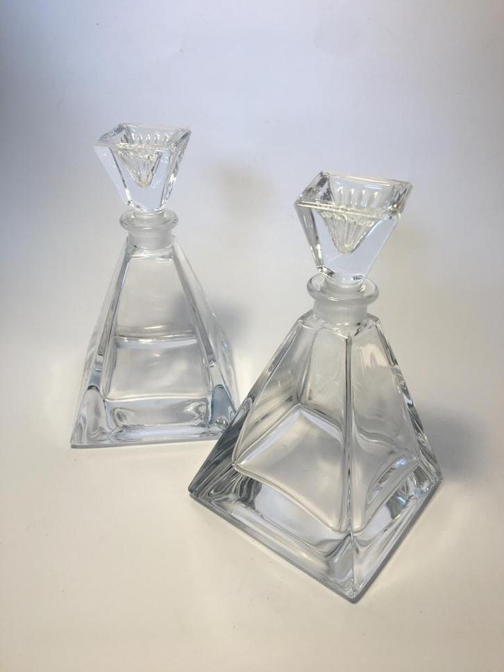 Twee mooie kristalglazen flesjes, loodglas, likeurflesjes, Antiek en Kunst, Antiek | Glas en Kristal, Ophalen of Verzenden