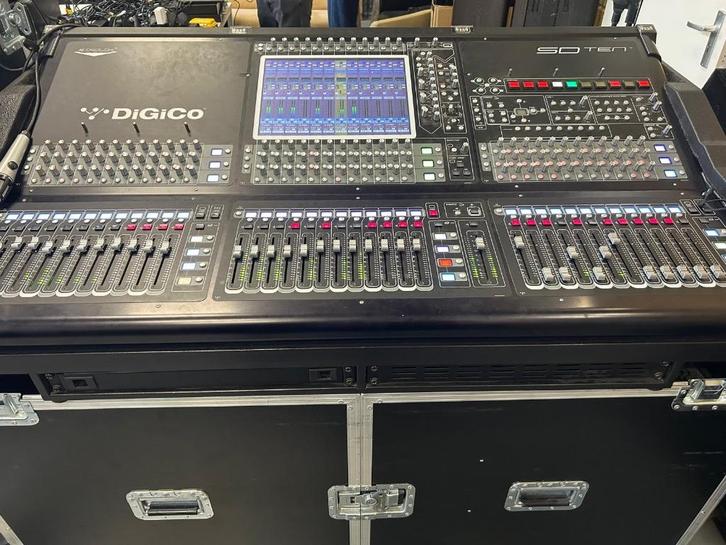 Used DiGiCo - SD10 Digital mixer-36 Console Core2, Audio, Tv en Foto, Professionele Audio-, Tv- en Video-apparatuur, Gebruikt