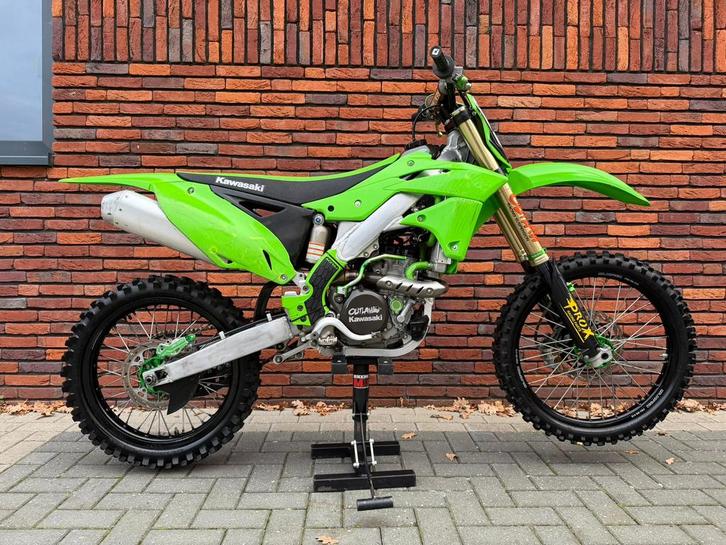 Kawasaki KXF 250 - ZEER NETJES, Fietsen en Brommers, Brommers | Crossbrommers, Zo goed als nieuw, Overige merken, Ophalen
