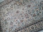Te koop mooi carpet, Huis en Inrichting, Stoffering | Tapijten en Kleden, Ophalen, 200 cm of meer, Zo goed als nieuw, 200 cm of meer