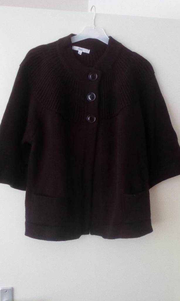 Vest Miss Etam donkerbruin halflange mouwen maat XL, Kleding | Dames, Grote Maten, Gedragen, Trui of Vest, Bruin, Ophalen of Verzenden