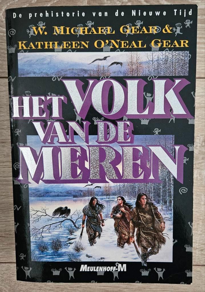 W. Michael Gear - Het Volk van de Meren, Boeken, Fantasy, Zo goed als nieuw, Ophalen of Verzenden