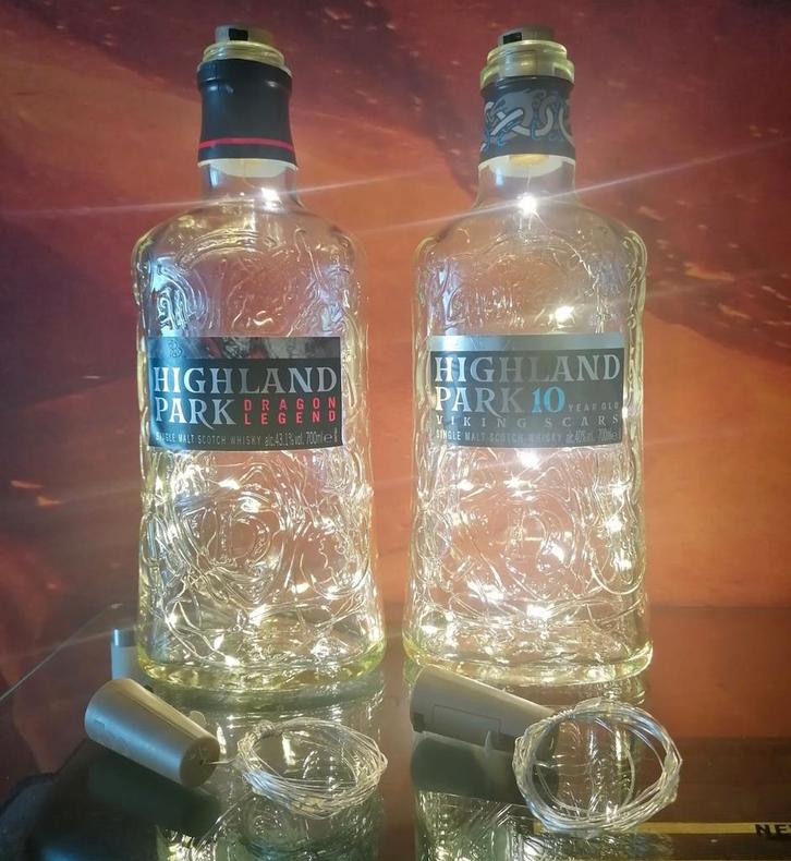Highland Park lege whisky fles met verlichting, Verzamelen, Merken en Reclamevoorwerpen, Zo goed als nieuw, Verpakking, Ophalen of Verzenden