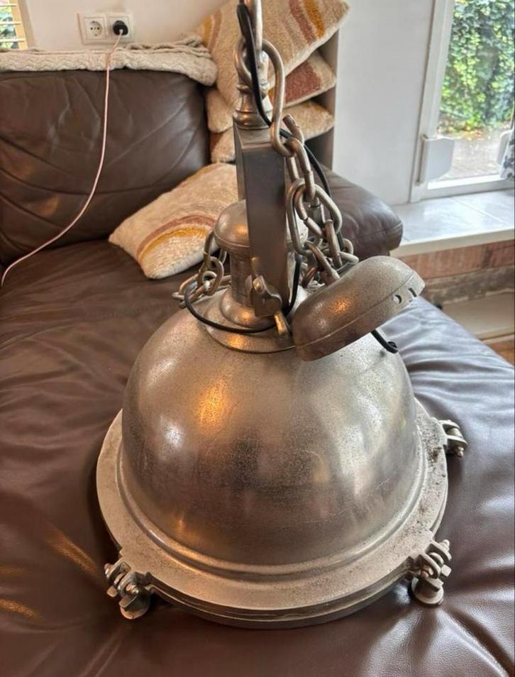 Zware industriële hanglamp – stoere fabriekslamp, Huis en Inrichting, Lampen | Hanglampen, Zo goed als nieuw, Minder dan 50 cm
